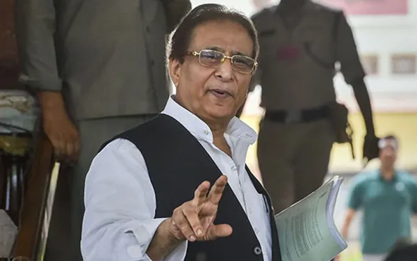 सपा नेता आजम खां को कोर्ट से बड़ी राहत, भड़काऊ भाषण केस में बरी